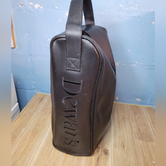 DEWAR'S Scotch 2 bottle carrying case, padded and divider - Picture 2 of 4